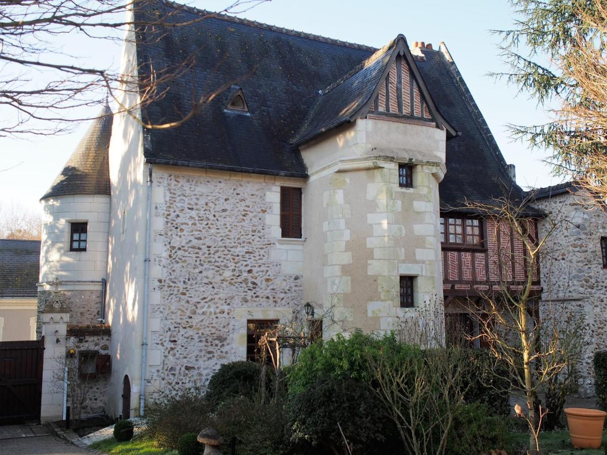ホテル Manoir Du Rouvre Mettray エクステリア 写真
