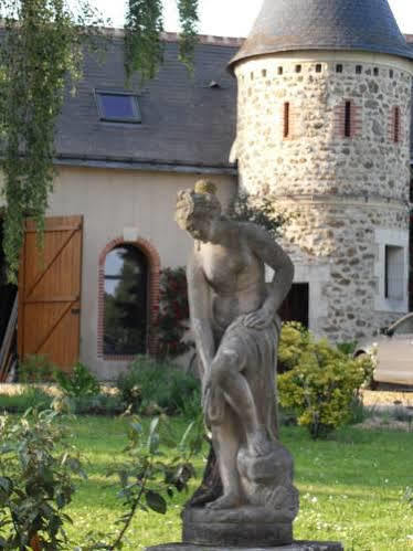 ホテル Manoir Du Rouvre Mettray エクステリア 写真
